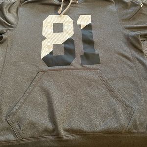 I am selling a therma-fit Nike jacket!